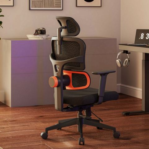 Эргономичное компьютерное кресло Eureka ERK-OC12-B, черное