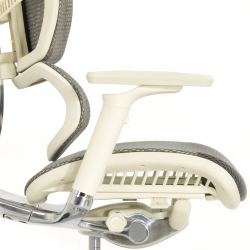 Кресло FALTO FLY 2 (динамичный подголовник, подлокотники 6D(360), сетка, светлый)