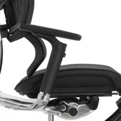 Кресло Falto Fly 2 (сидение MAX с подножкой, подлокотник 6D(360), сетка черная / каркас черный)