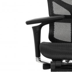 Кресло с подножкой FALTO SAIL 2 (динамичный поясничный упор, подлокотники 6D(360), сетка, черный)