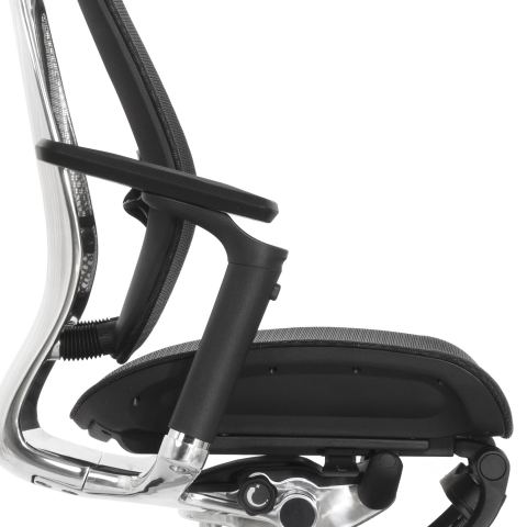Кресло с подножкой FALTO SPRING 2 (поясничный валик, подлокотникии 6D(360), сетка, черный)