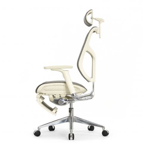 Кресло с подножкой FALTO STAR 2 (подлокотники 6D(360),сетка, цвет светлый)